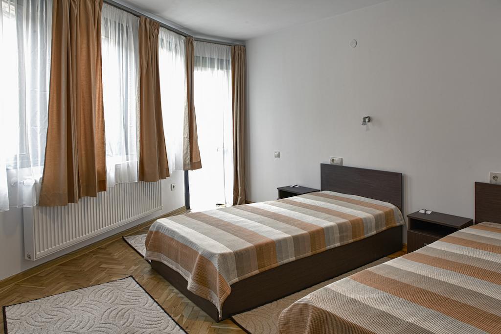 Pepi Guest House Veliko Tărnovo Exterior foto